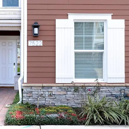 Brand New 3 Bedroom Near Disney / Wi-Fi / Parking Orlando Exterior photo