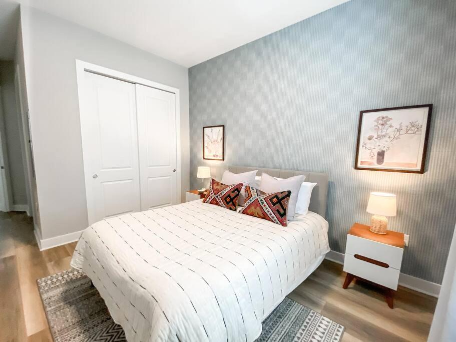 Brand New 3 Bedroom Near / Wi-fi / Parking Ferienhaus *